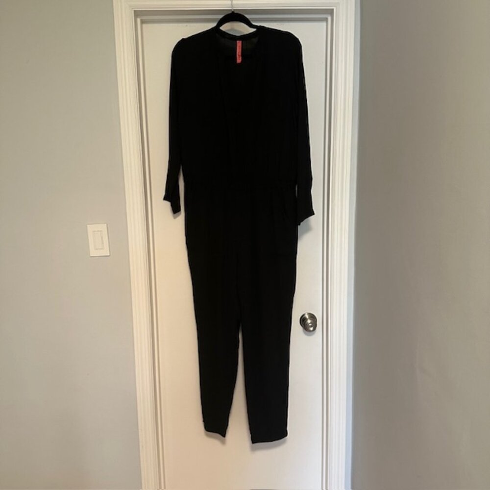 Eight Sixty Long Sleeve Jumpsuit - Medium
